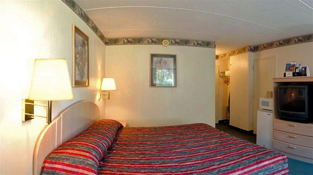 Motel 6-Henderson, Tx Kültér fotó