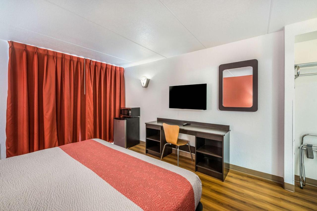Motel 6-Henderson, Tx Kültér fotó