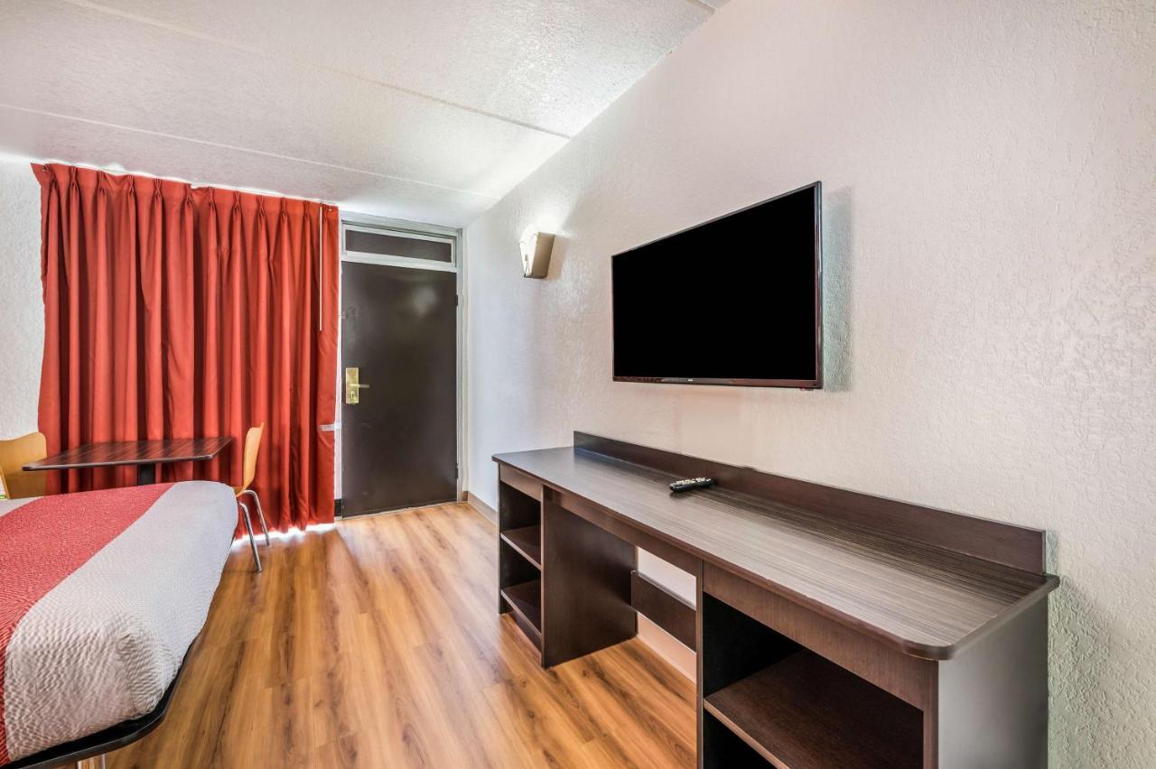 Motel 6-Henderson, Tx Kültér fotó