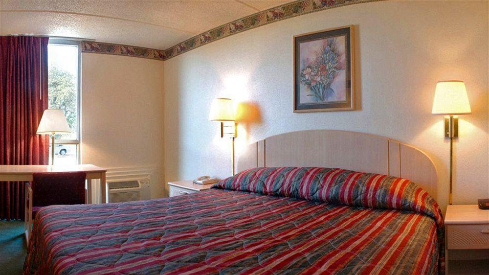 Motel 6-Henderson, Tx Kültér fotó